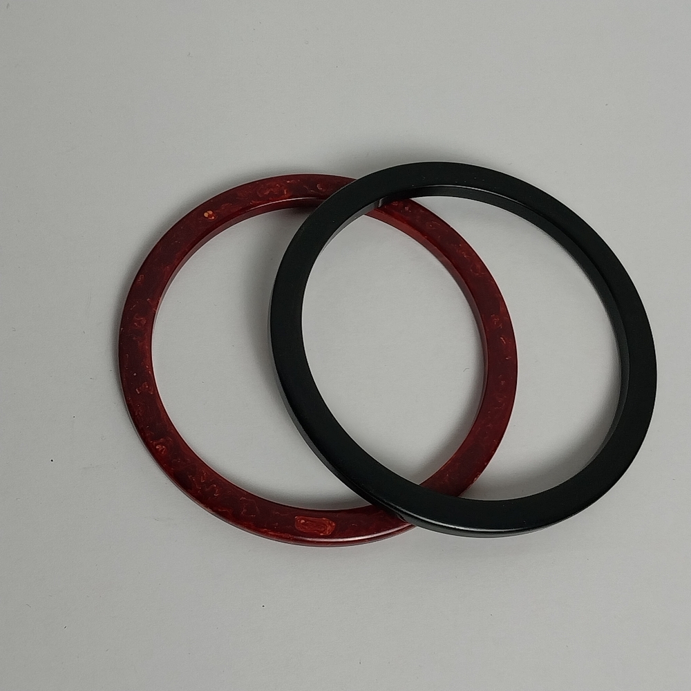 Vintage 2 Bakelite Bangle Bracelets Pair Marbled Red Black Set Tested